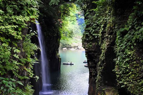Takachiho Gorge Japan Takachiho Gorge Is The Steep Gorge Formed By