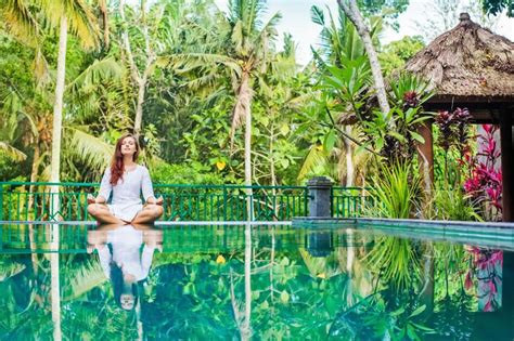 Top Yoga Retreats In Bali Guide Yoga Practice
