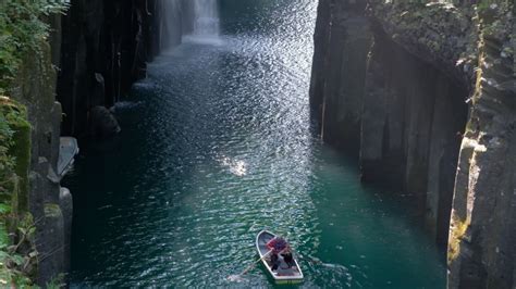 Waterfall Boat Takachiho Gorge Miyazaki Kyushu วิดีโอสต็อก ปลอดค่า