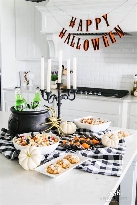 58 Creepy Decorations Ideas For A Frightening Halloween Party Homystyle