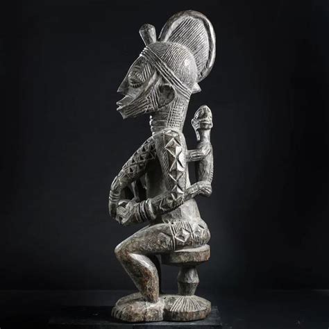 独具魅力的原始部族文化——那些你不了解的非洲艺术，不止烫脚舞 知乎