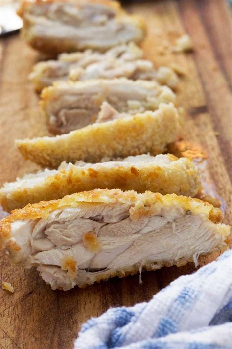 This easy take on chicken parm gets an upgrade with cheesy panko breadcrumbs and a buttery crescent topping. Chicken katsu curry (with an easy curry sauce) - Scrummy Lane