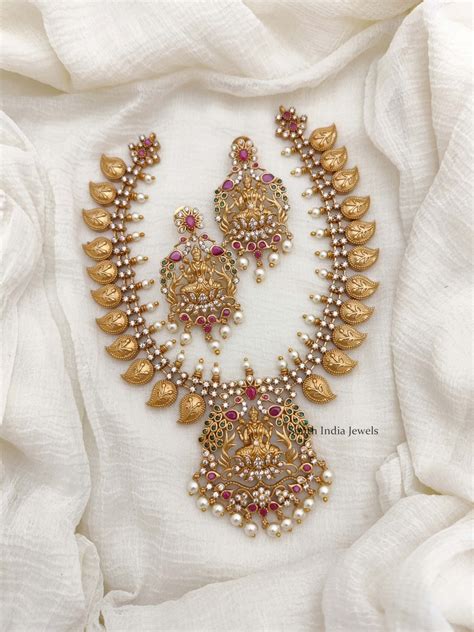 Lakshmi And Mango Design Necklace South India Jewels