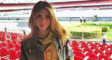 Jun 15, 2021 · el lunes 14 de junio, juana valentina restrepo, la hermana del futbolista colombiano, james rodríguez, compartió a través de sus historias de instagram, una serie de fotografías del bautizo. Hermana de James explica por qué evadió cámara en la Copa ...