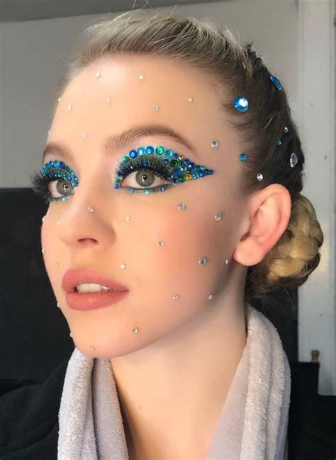 Euphoria Makeup Looks Season 1 Popsugar Beauty