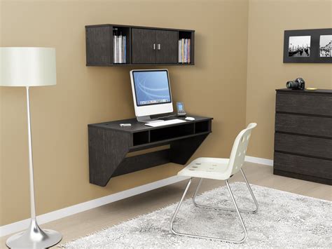 Why Wall Mounted Desks Are Perfect For Small Spaces