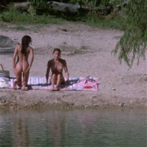 Jennifer Connelly Debra Cole Naked In The Hot Spot PaparaZzi Oops PaparaZzi Oops