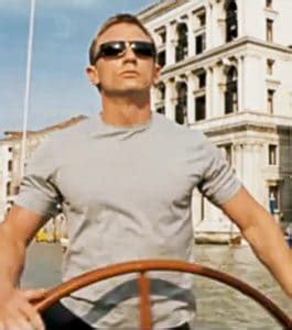 James bond goes on his first ever mission as a 00. All the locations in Venice where Casino Royale was filmed ...