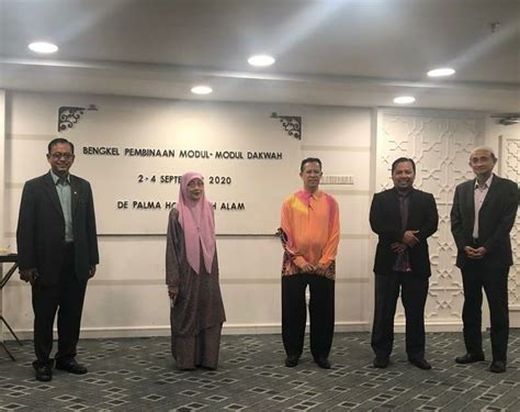 Polis bapa ayam kes berita harian via www.bharian.com.my. HCF DI JEMPUT MEMBINA MODUL FUNGSI DAKWAH DAN PENGKADERAN ...