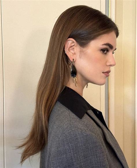 Kaia Gerber Messy Hairstyles Beauty Hairstyle