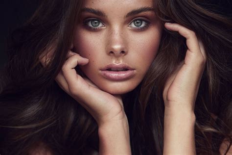 Meika Woollard Thanh Vo Makeup Lisa Fahey Photography Celebrity Faces