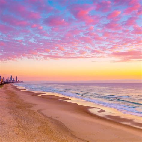 Gold Coast On Twitter Gold Coast Beautiful Beaches Ocean Sky