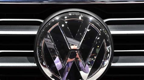 Volkswagen Konzern mit Gewinnrückgang Verkaufsziel gekappt