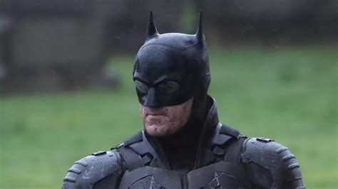 Set Pictures Of The Batman Show Off The Full Costume And It Looks