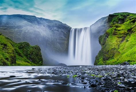 Iceland In Autumn Glaciers Icebergs And Waterfalls Naturetrek