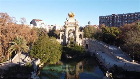 Barcelona Solo Travel How To Make The Most Of Your Trip Tralp