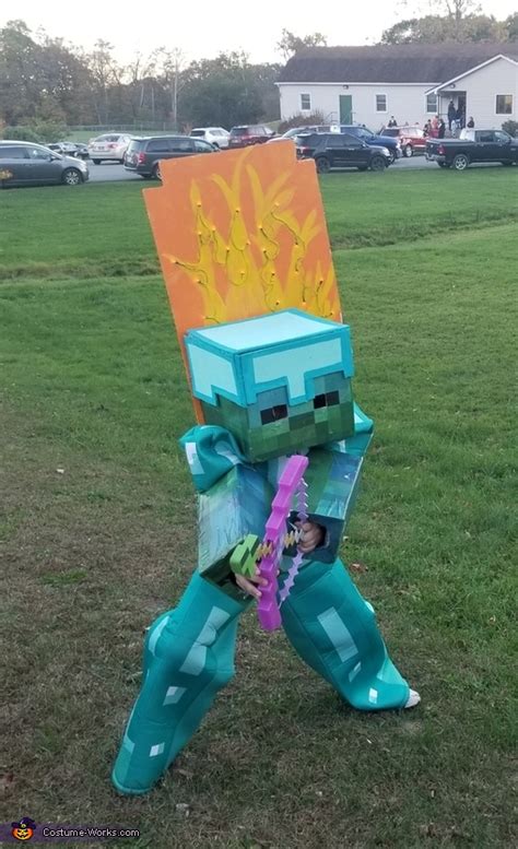 Full diamond armour in 30 minutes minecraft 1.16.2! Minecraft Zombie Costume