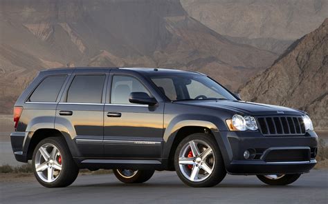 Measured owner satisfaction with 2006 jeep grand cherokee performance, styling, comfort, features, and usability after 90 days of ownership. 2006 Jeep Grand Cherokee SRT8 (WK) - specifications, photo ...