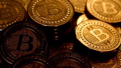 Realtime bitcoin updates, bitcoin to nigerian naira charts, btc to ngn calculator at livebtcprice.com. Bitcoin surges past $7000 to extend record rally ...