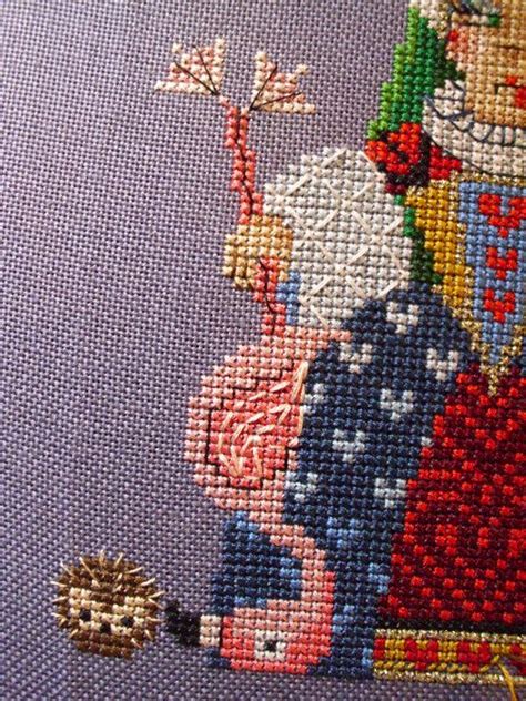 Brookes Books Wonderland Queen Of Hearts Cross Stitch Etsy Cross