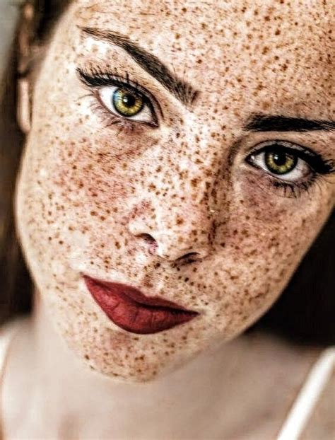 Pin By Puma Gold On Pecosas Beautiful Freckles Beautiful Red Hair Most Beautiful Eyes