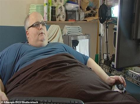 Former Worlds Fattest Man Paul Mason Took An Overdose As A Cry For Help After Piling 20st