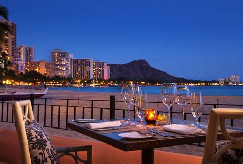 From hawaiian royalty to hawaii regional cuisine, waikiki continues to be an evolving expression of the ancient spirit of aloha. 【ピチピチ新鮮♪】ハワイの絶品シーフード厳選7店! | RIZOLA（リゾラ）