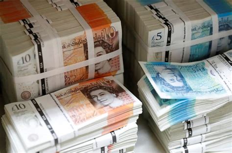 I know there are plenty of ways to make money online. World's largest printer of money is running out of money