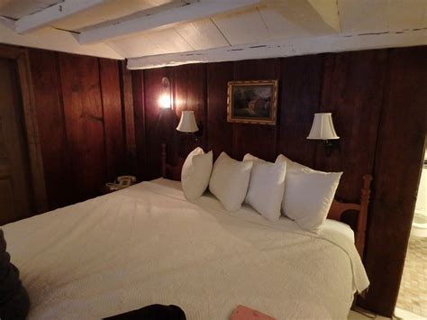 Longfellows Wayside Inn Rooms Pictures And Reviews Tripadvisor