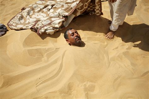 In Egypt Hot Sand Baths Are Providing Natural Therapy The Washington Post