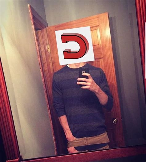 Daily Dose Of Internet Face Reveal Leaves Fans Impressed
