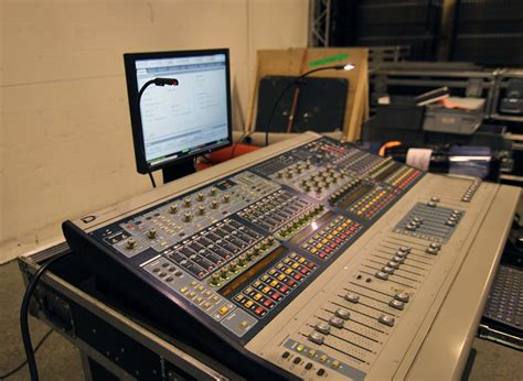Avid Venue Profile System Package Gearwise Av And Stage Equipment