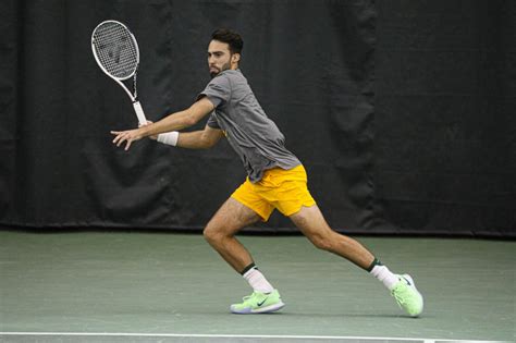 No 4 Mens Tennis Prepares For Familiar Faces In Final Home Matches