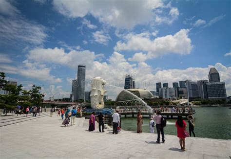 The Merlion Singapore At Sunny Day Editorial Stock Photo Image Of