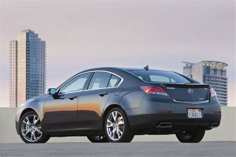 Acura Tl The Most Exciting Performance Luxury Sedan Car Division