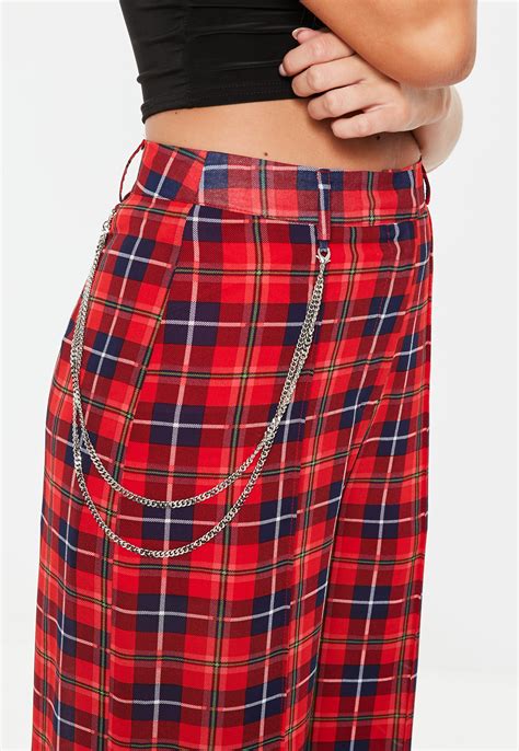 Plaid Pants With Chain