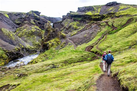 Skógafoss And The Amazing Waterfall Way Hike Earth Trekkers