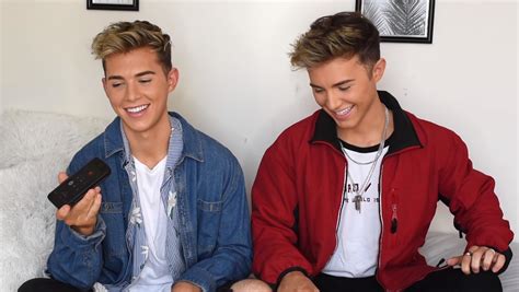 twin brothers come out as gay to their mum and her reaction is adorable attitude