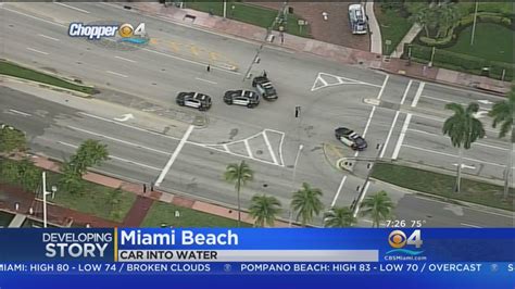 Car Plunges Into Water Off Miami Beach Youtube