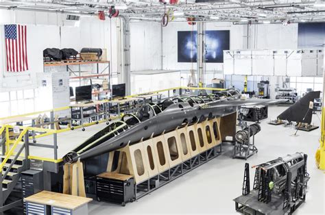 Q&a with boom's chief financial officer. Boom Supersonic presentará en un mes su avión XB-1 ...