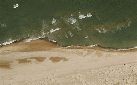 Download Wallpaper 1680x1050 Beach Sea Aerial View Waves Sand