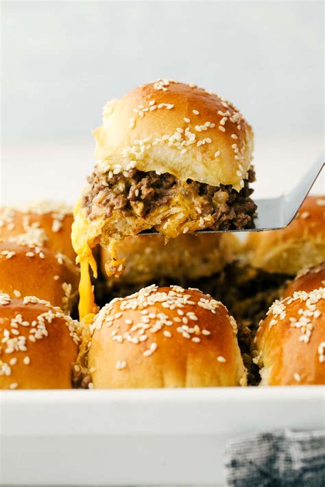 Cheeseburger Sliders The Recipe Critic Scoopsky