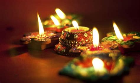 Diwali 2017 Calendar With Dates When Is Deepavali Why Is Diwali