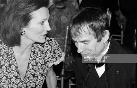 Rudolf nureyev, one of the most charismatic ballet stars of the 20th century and an artist who was two sisters survive mr. Lee Radziwill and Rudolf Nureyev | Rudolf nureyev, Nureyev ...