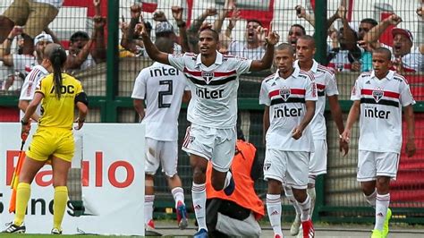 Red bull bragantino, commonly known as bragantino, is a brazilian football club based in bragança paulista, são paulo. São Paulo: RB Bragantino faz oferta e fica perto de ...