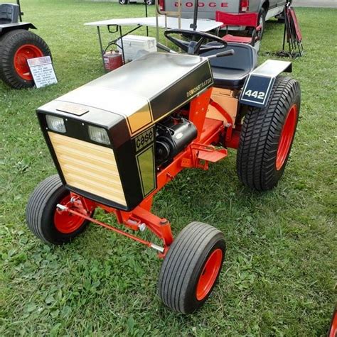 Demonstrator Case 442 Small Tractors Case Tractors Old Tractors Lawn