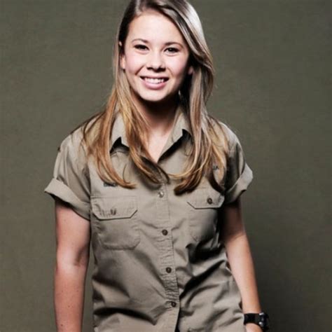 Irwin also appeared on her father's wildlife program, the crocodile hunter, during. Bindi Irwin / Bindi Irwin Announces Her Pregnancy Five ...