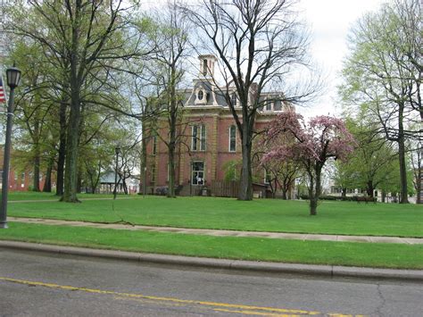 Coshocton Funeral Homes, funeral services & flowers in Ohio