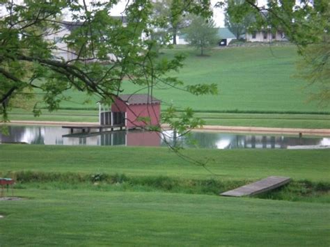 You'll find everything you're looking for in a vacation. Photo Gallery | Beaver Creek Farm Cabins, Strasburg, Pa