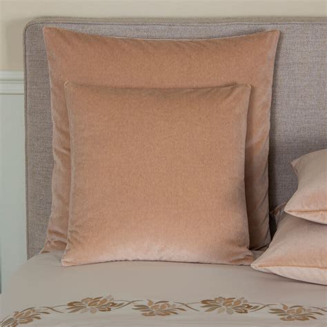 Luxury Cashmere Velvet Decorative Pillow Frette